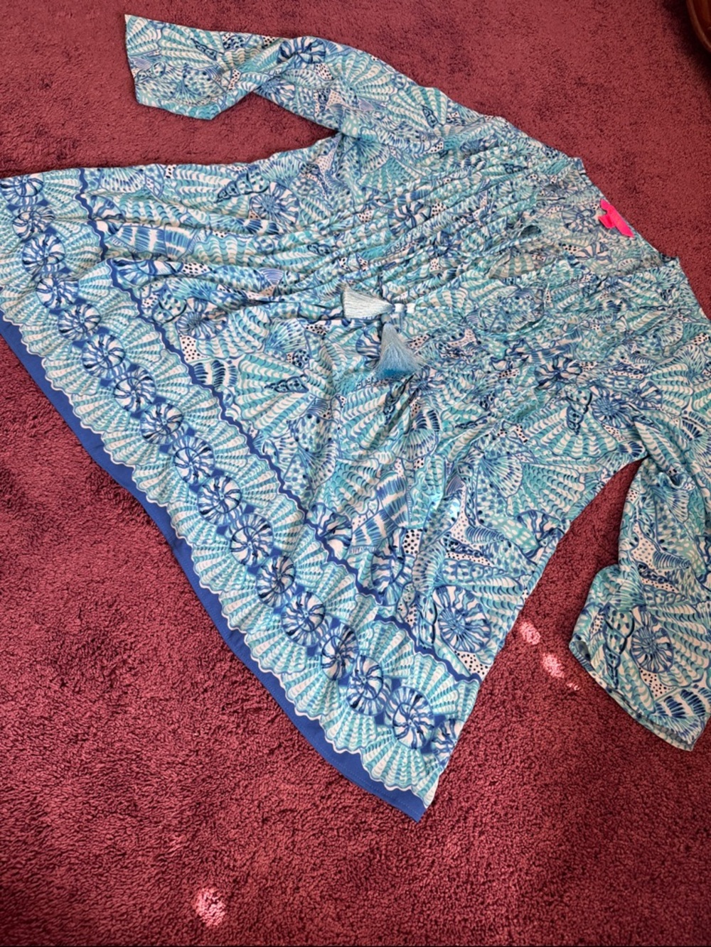 Lilly Pulitzer pin tucked tunic top- M